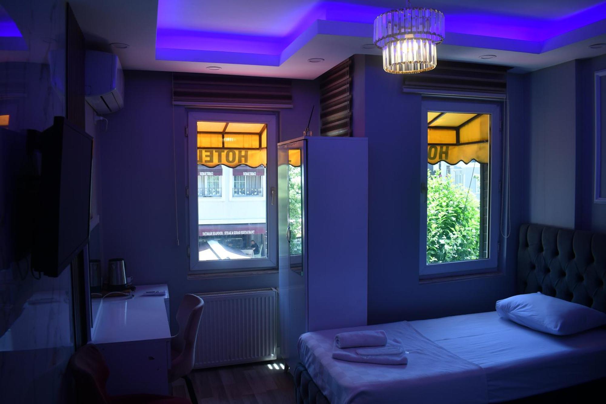 Modena Hotel Istanbul Bilik gambar